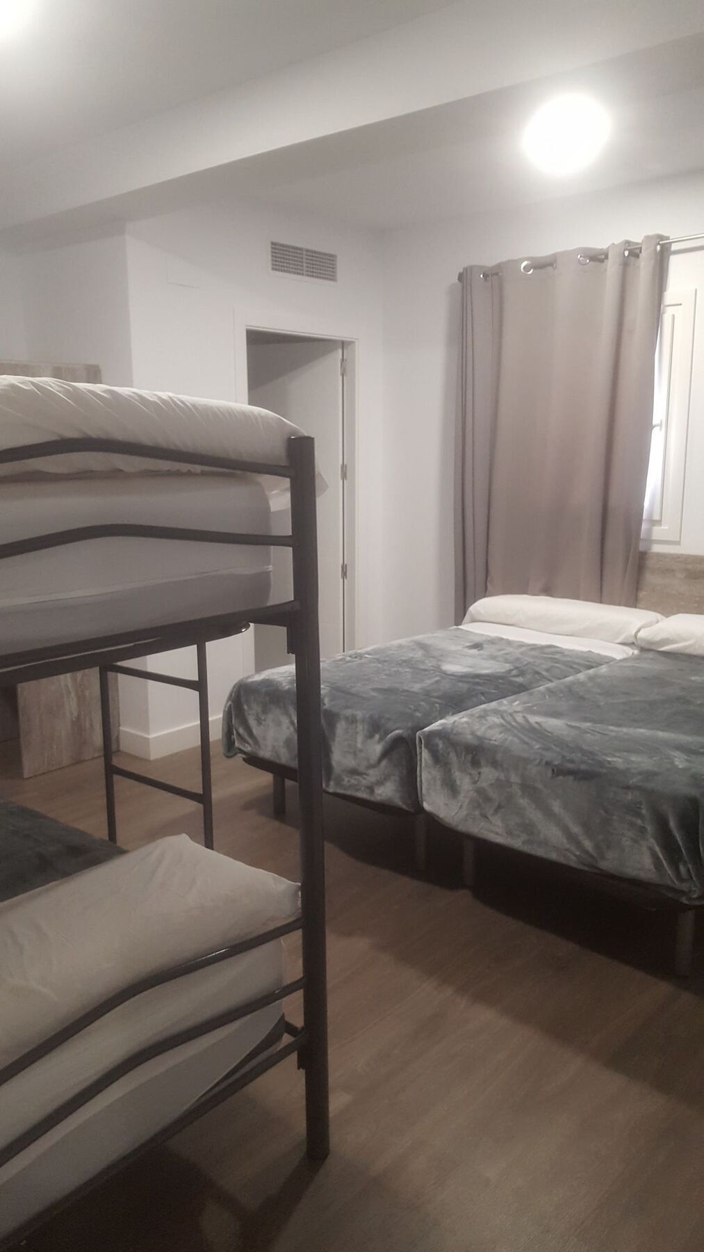 Deluxe Hostels & Suites เมรีดา ภายนอก รูปภาพ