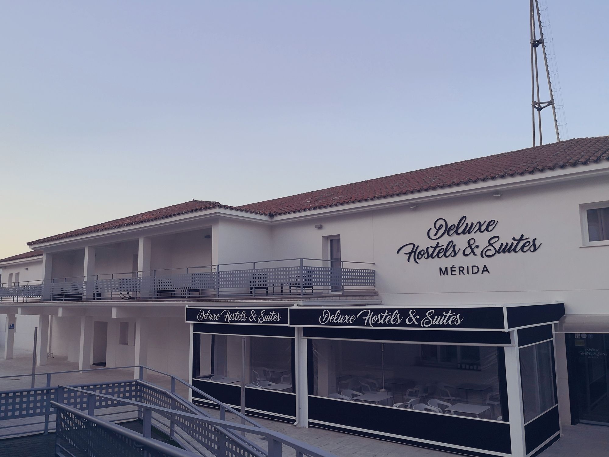 Deluxe Hostels & Suites เมรีดา ภายนอก รูปภาพ