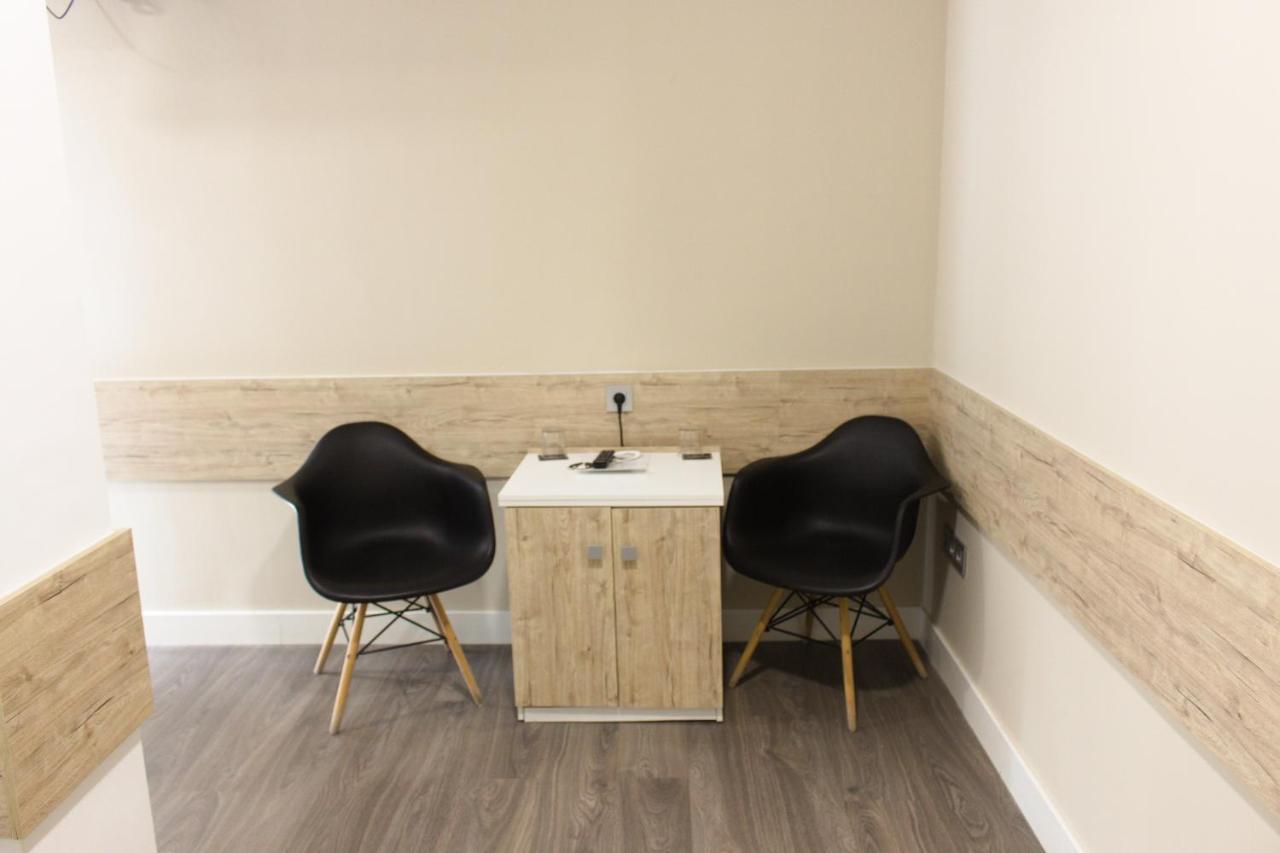 Deluxe Hostels & Suites เมรีดา ภายนอก รูปภาพ